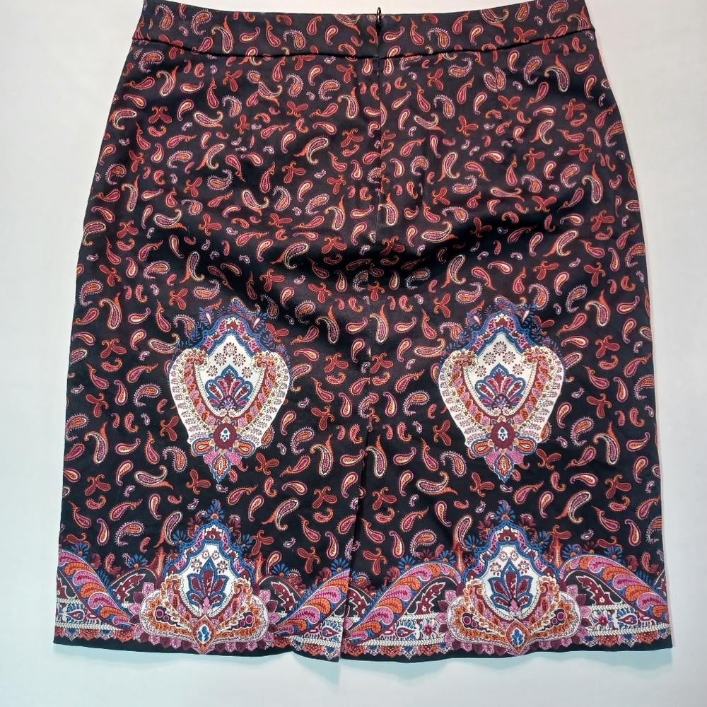 Elegant J. Crew Paisley Pencil Skirt Multicolor - Picture 3 of 6